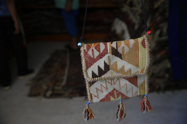 Foto - Çok şaşıracaksınız! İşte halı tarlaları...