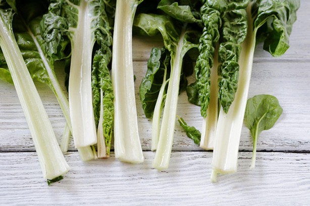 Foto - Çok şaşırtıcı bir etkisi var! Muzu soyup kabuğunu 10 dakika haşlarsanız...