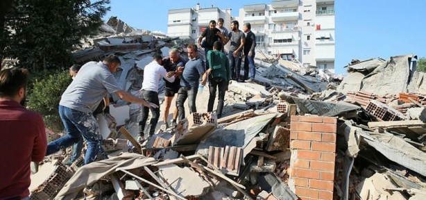 Foto - Çok sayıda kişiye mezar oldu! 2000 yılına ait fotoğraf dehşete düşürdü
