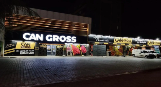 Foto - Çok sayıda şubesi olan ünlü market kapandı! Haberi duyan müşterileri yıkıldı