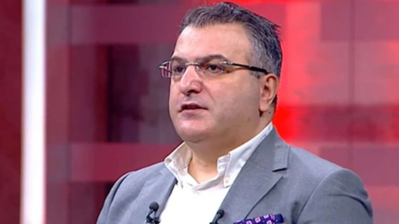 Çok sıcak gelişme: Cem Küçük saat 12.00'de ne olacağını açıkladı