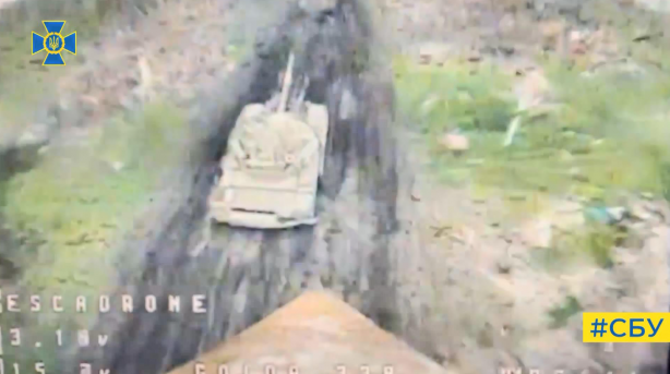 Foto - Çok sıcak görüntüler! İHA’lar Rus askeri araçlarını böyle vurdu