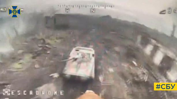 Foto - Çok sıcak görüntüler! İHA’lar Rus askeri araçlarını böyle vurdu