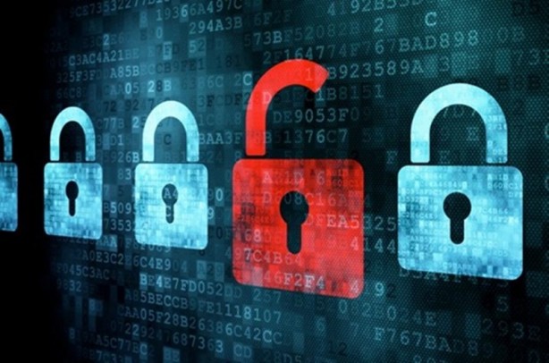 Foto - Yüzbinlerce cep telefonu büyük tehlikede!