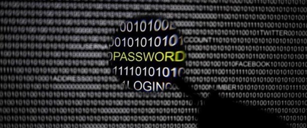 Foto - Yüzbinlerce cep telefonu büyük tehlikede!