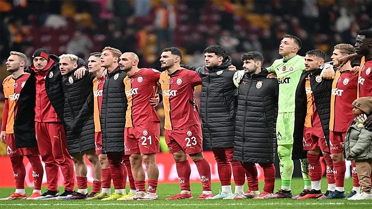 Foto - 'Çok yazık' diyerek duyurdular! Galatasaray'da Osimhen'in golü iptal edildi!