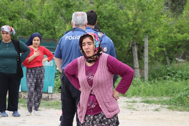 Çöken ağıldaki 7 küçükbaş hayvan telef oldu