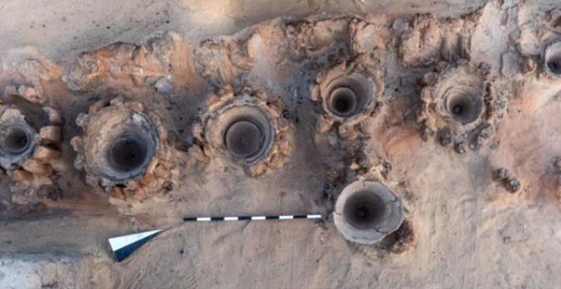 Foto - Çöldeki mezarlığın altından 5 bin yıllık fabrika çıktı