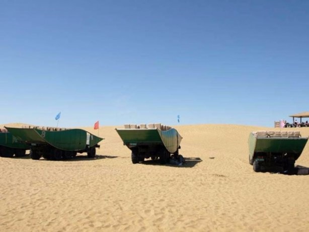 Foto - Çölün ortasında sıradışı bir otel