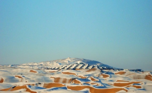 Foto - Çölün ortasında sıradışı bir otel