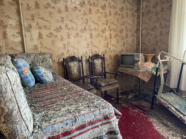 Foto - Çöp evde yaşayan kadın: Benim evim temizdi