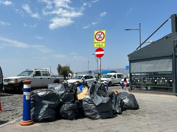 Foto - "Çöp kent" yine bildiğiniz gibi! "Belediye değil sanki pideci"