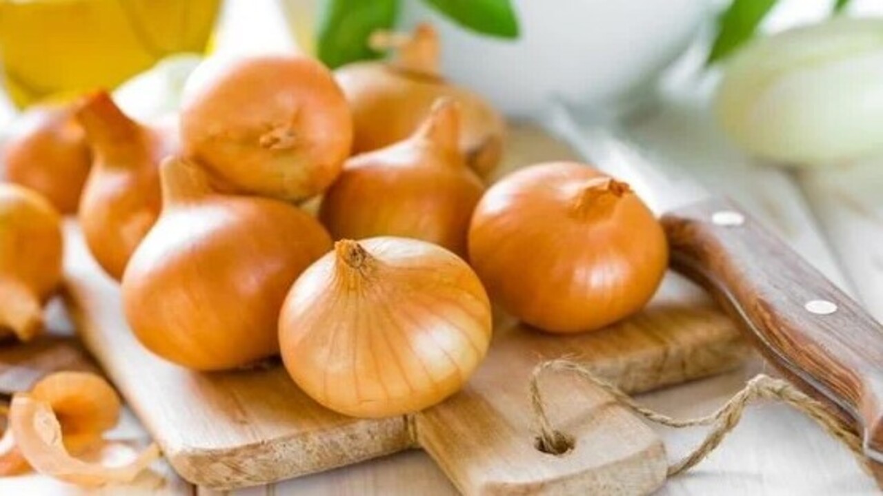 Çöpe atanlar pişman olacak! Soğan kabukları bakın neye yarıyor