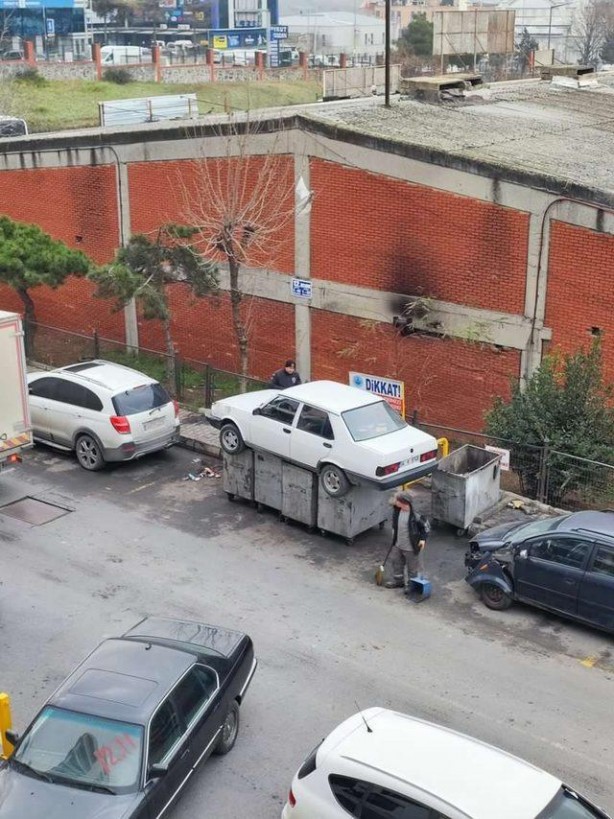 Foto - Çöpe atılan araç Türkiye'nin gündemine oturdu! Aracın sahibi ilk kez konuştu