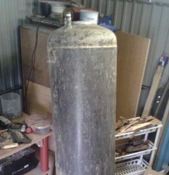 Foto - Çöpe atmak yerine yaptıkları şaşırttı! Eski otomobili bakın neye çevirdi