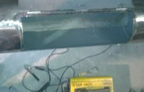 Foto - Çöpe atmak yerine yaptıkları şaşırttı! Eski otomobili bakın neye çevirdi