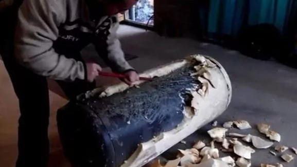 Foto - Çöpe atmak yerine yaptıkları şaşırttı! Eski otomobili bakın neye çevirdi