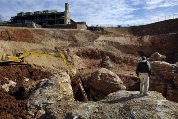 Foto - Çöpte bulduğu kutudan bakın ne çıktı!