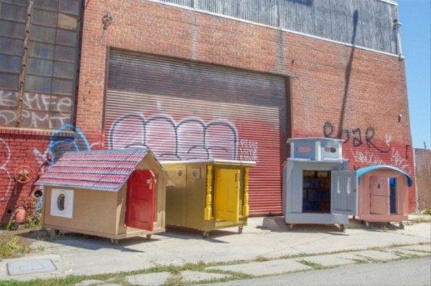 Foto - Çöpten ev buldu 