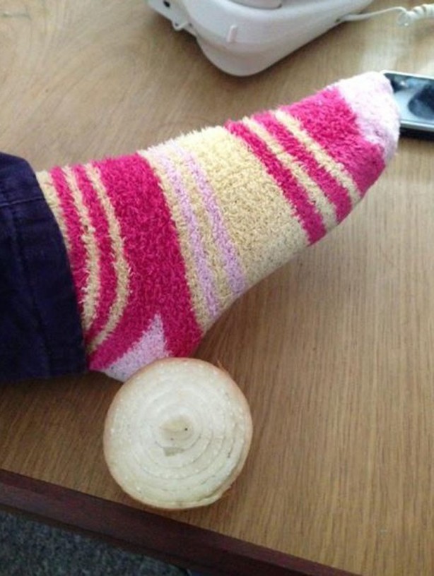 Foto - Çorabınızın için yarım soğan koyup sabaha kadar beklerseniz bakın ne olur? Herkes bunu yapıyor