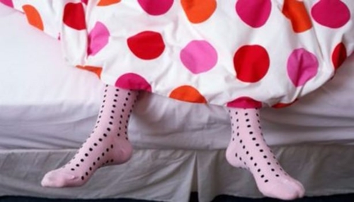 Foto - Çorapsız mı yoksa çorapla mı uyuyorsunuz?
