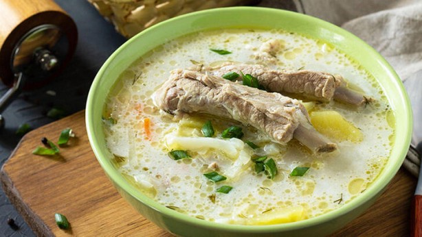 Foto - Çorbaların vazgeçilmezi kemik suyunun bitmeyen faydaları