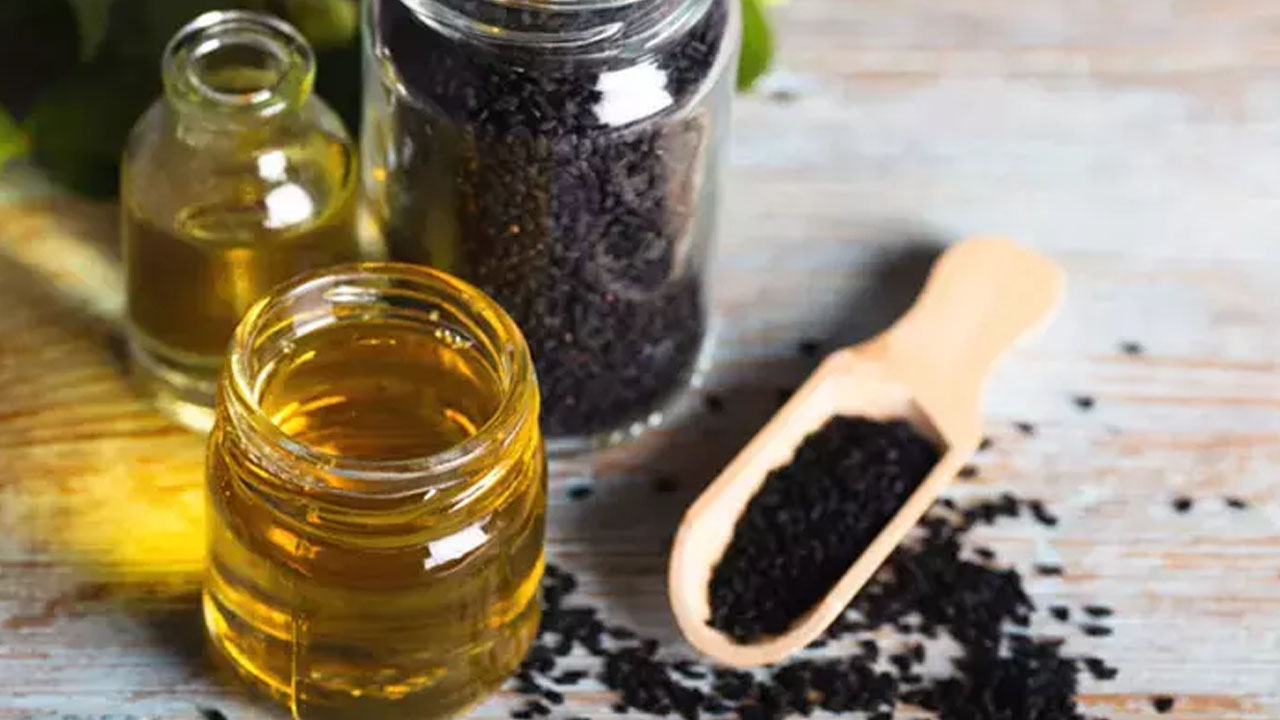 Foto - Çörek otunu böyle tüketin! Kemikleri çelik gibi yapıyor! 4 malzemeyle hazırlanıyor, 1 kaşık yiyen 10 yıl hastalanmıyor