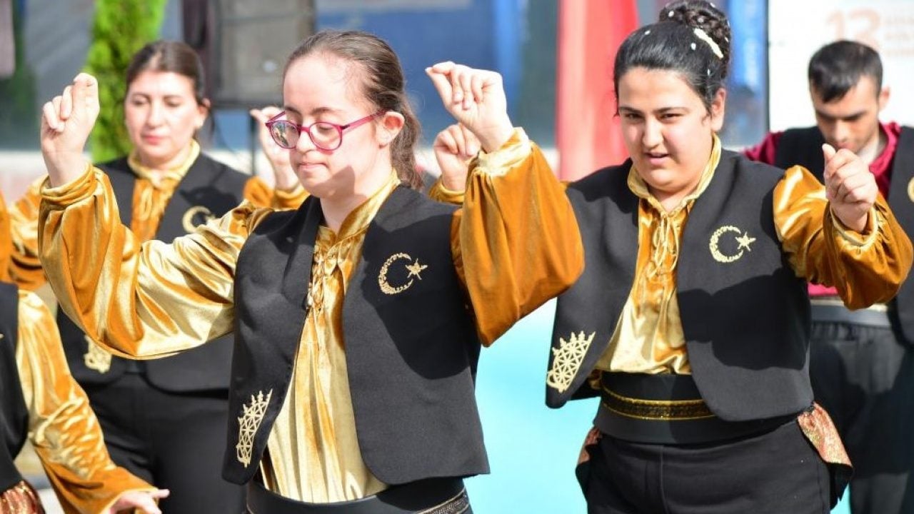 Foto - Çorum'da 13. Kitap ve Kültür Günleri başladı! 125 yayınevi ve 120'den fazla yazar kitapseverlerle buluşacak