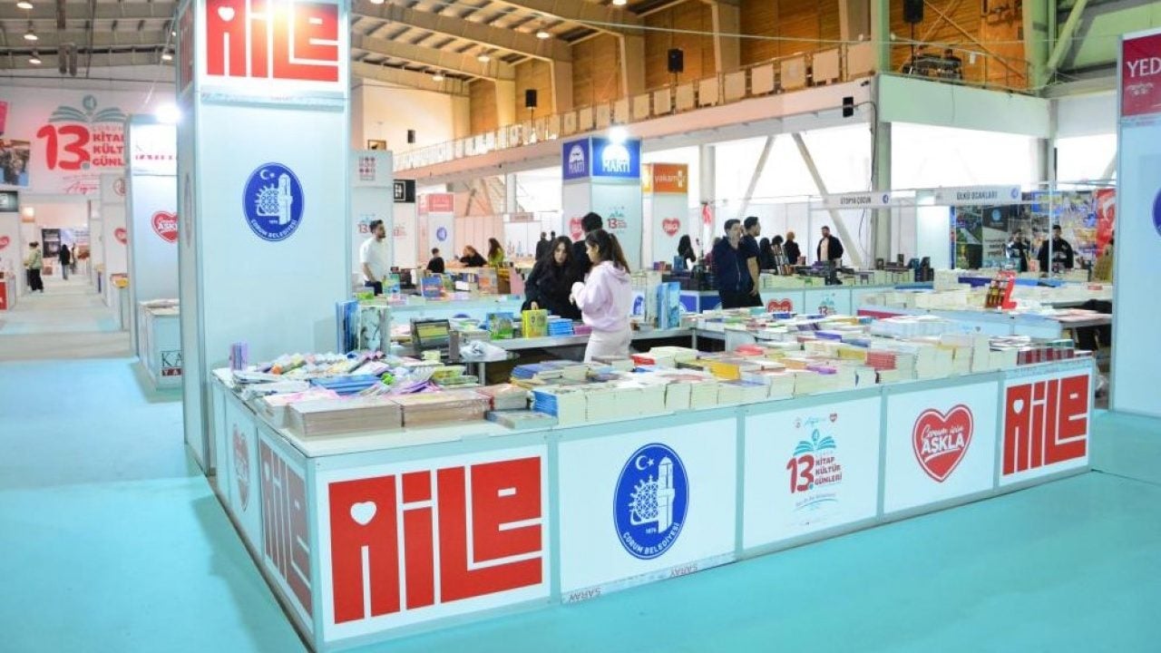 Foto - Çorum'da 13. Kitap ve Kültür Günleri başladı! 125 yayınevi ve 120'den fazla yazar kitapseverlerle buluşacak