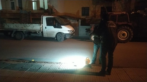 Foto - Çorum’da bir ev kurşunlandı