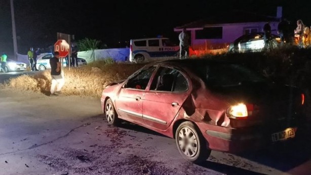 Çorum’da iki otomobil çarpıştı: 1’i çocuk 4 yaralı