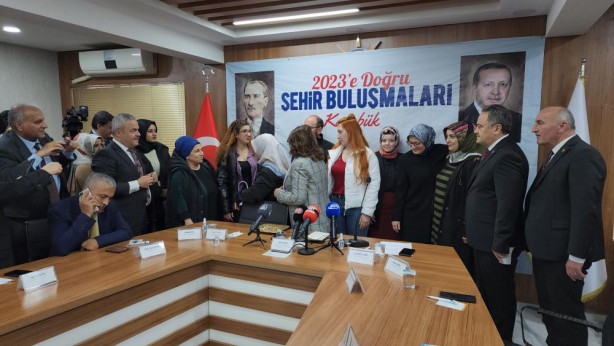 Foto - Çözülme sürüyor! İYİ Parti'den AK Parti'ye geçtiler