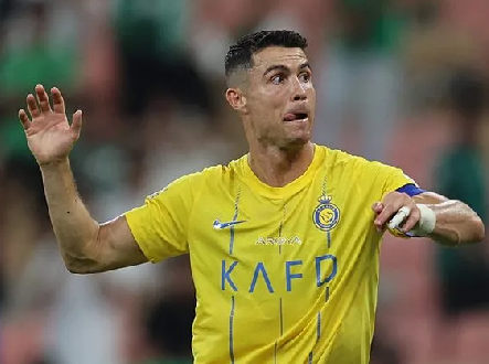 Foto - Cristiano Ronaldo yine yaptı yapacağını! Al Nassr - Al Ta'ee maçında imkansızı başardı zirve yarışında...