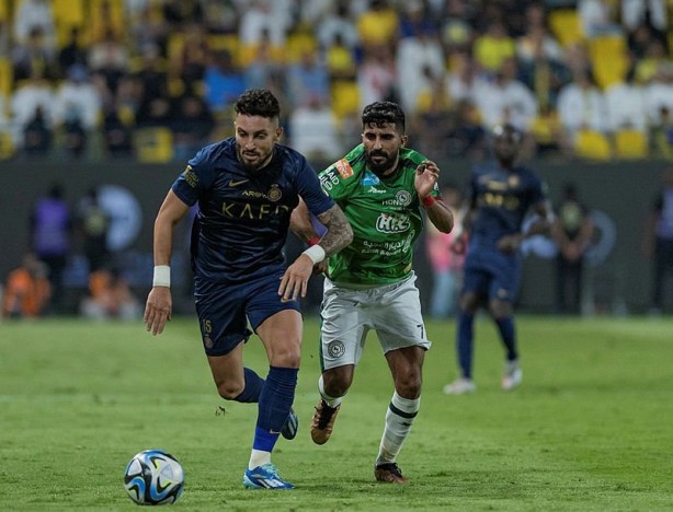 Foto - Cristiano Ronaldo'dan olay hareket! O tezahüratlar yıldız futbolcuyu kızdırdı...