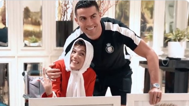 Foto - Cristiano Ronaldo’ya büyük şok! 99 kırbaç cezası talebiyle yargılanmaya başlandı! Sebebini duyanın ağzı bir karış açık kaldı 
