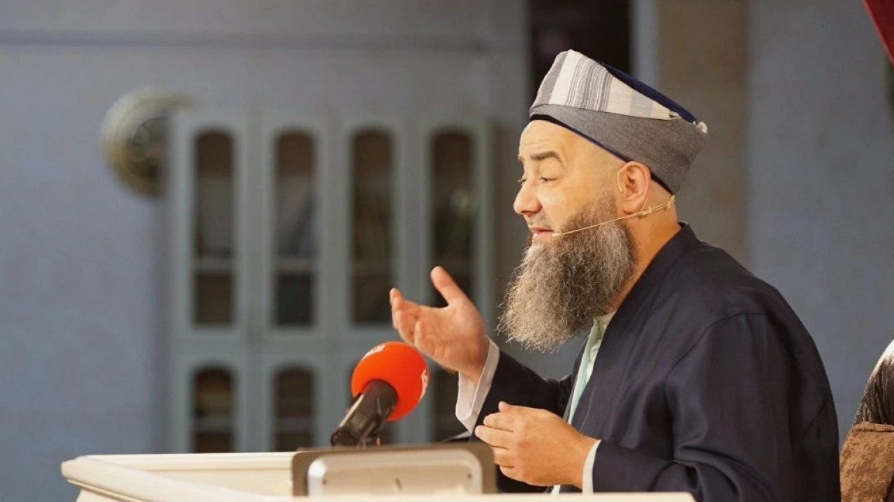 Foto - Cübbeli Ahmet Hoca açtı ağzını yumdu gözünü! "Şerefsizler, dinleyin!"