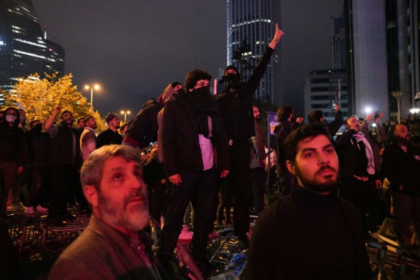Foto - Cübbeli Ahmet Hoca'dan İsrail protestosunda yaşananlara sitem: İslam'da bu var mı?