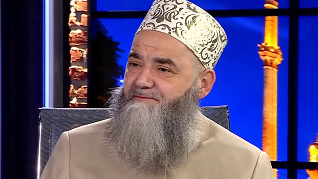 Foto - Cübbeli Ahmet Hoca'dan İstanbul depremi çıkışı: Bu uğursuzlar yüzünden şehir ne hale geldi