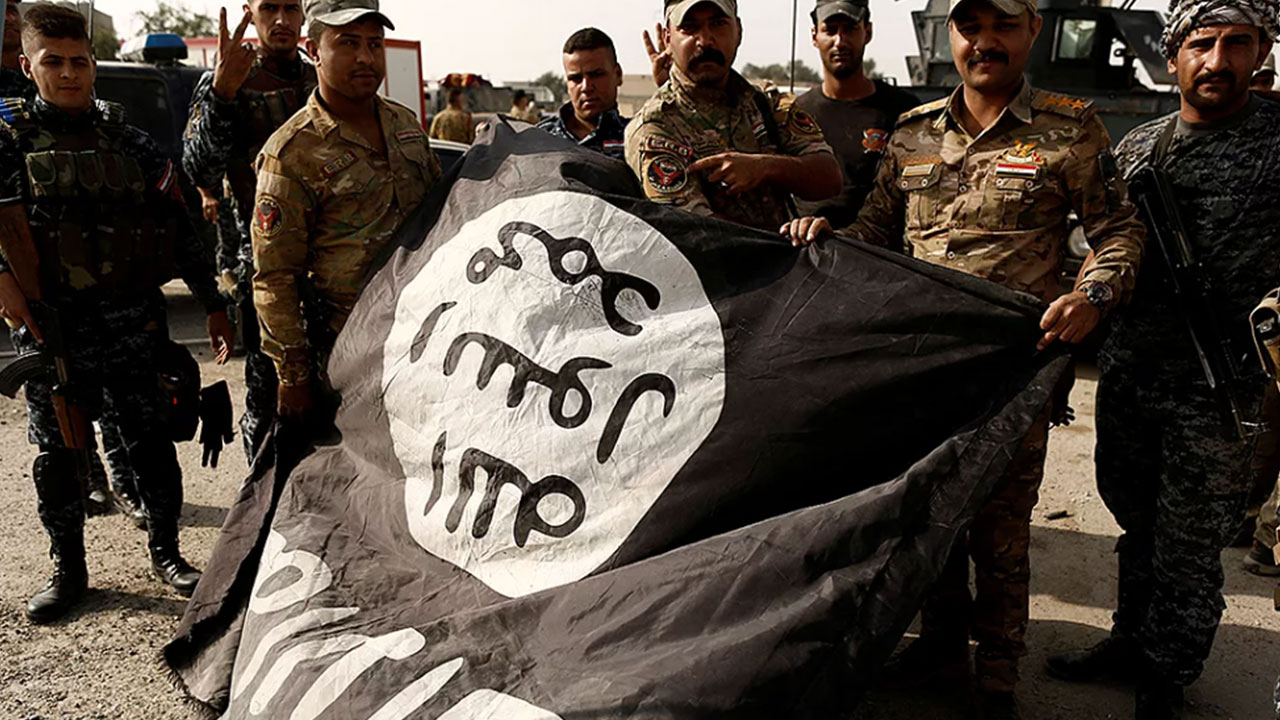 Foto - Cübbeli Ahmet Hoca'dan Menzil cemaatiyle ilgili şok istihbarat