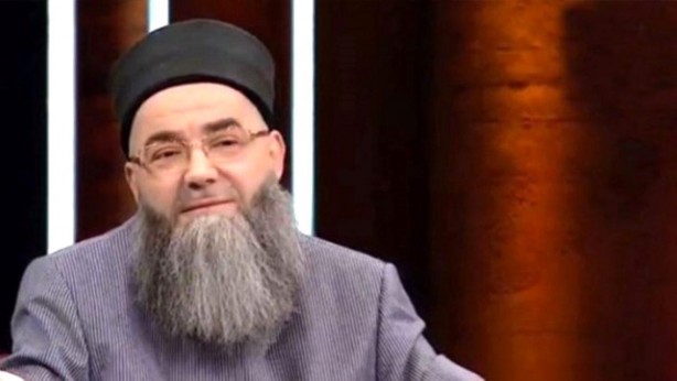 Foto - 'Bana hocam demeye başladı' dedi! Cübbeli Ahmet Hoca'dan Uğur Dündar'a ilginç teklif