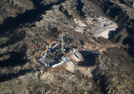 Foto - Cudi ve Gabar'dan müjde üstüne müjde: Yerin altı petrol denizi!