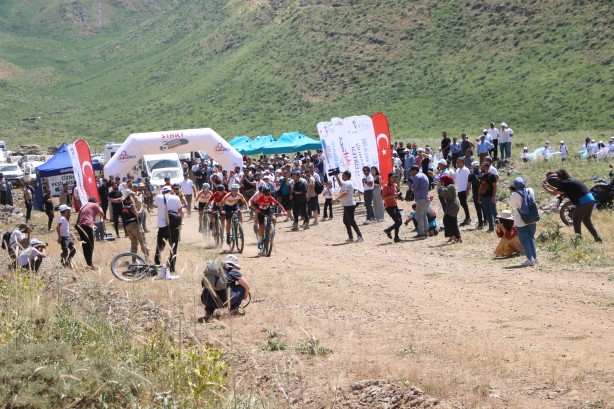 Foto - Çukurca’ya bir de şimdi bakın! Terörden temizlenince öyle güzel ortaya çıktı ki…