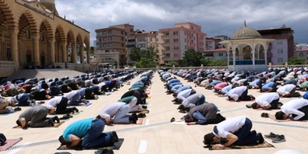 Foto - Cuma namazı kaçta kılınacak? 12 Haziran İstanbul, Ankara, İzmir il il cuma namazı vakitleri