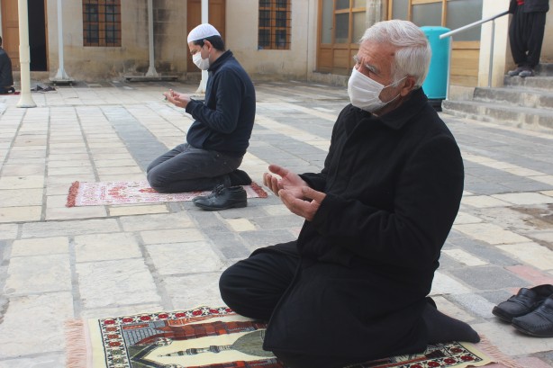 Foto - Cuma namazında yağmur duası