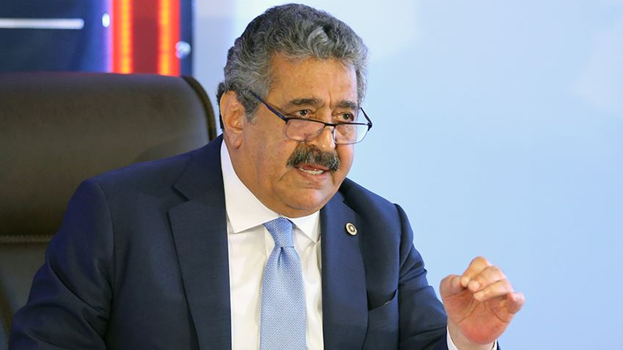 Foto - Cumhurbaşkanı Danışmanı’nın "Türk vatandaşlığı" çıkışı gündem oldu! MHP’den ilk yorum: Saçmalayanları not ediyoruz