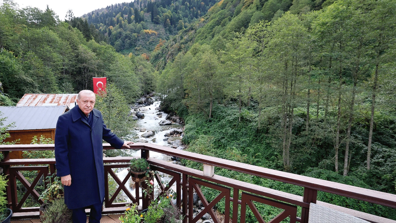 Cumhurbaşkanı Erdoğan, Ayder Yaylası'nı ziyaret etti