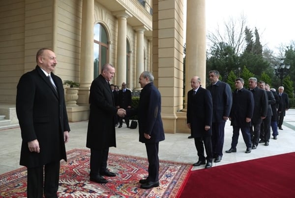 Foto - Cumhurbaşkanı Erdoğan, Azerbaycan Cumhurbaşkanı Aliyev ile görüştü