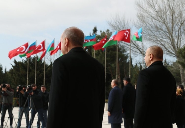 Cumhurbaşkanı Erdoğan, Azerbaycan Cumhurbaşkanı Aliyev ile görüştü