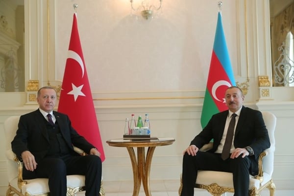 Foto - Cumhurbaşkanı Erdoğan, Azerbaycan Cumhurbaşkanı Aliyev ile görüştü