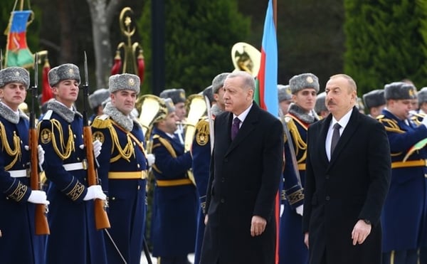 Foto - Cumhurbaşkanı Erdoğan, Azerbaycan Cumhurbaşkanı Aliyev ile görüştü